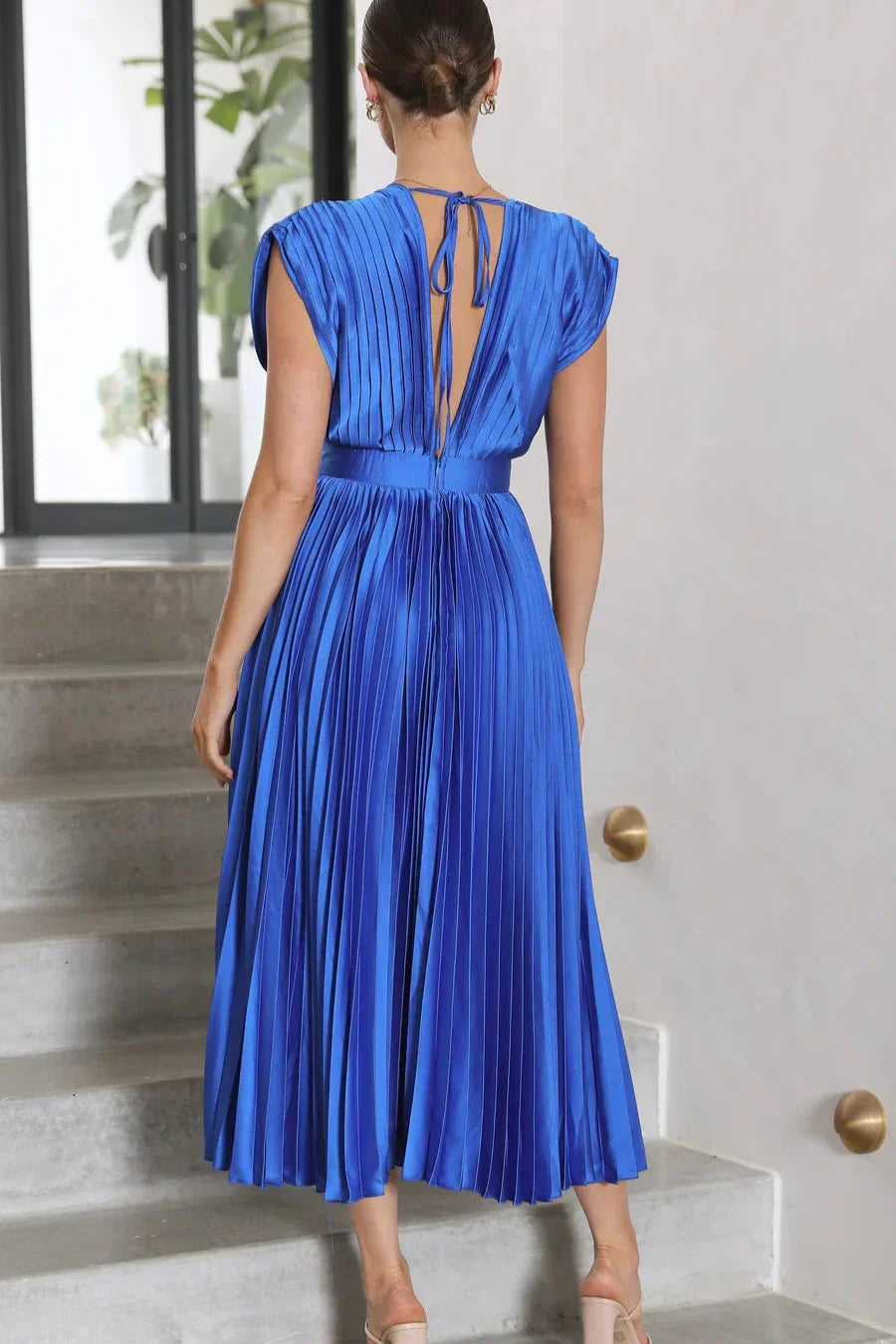 Cristina Effortless Dress Pleated V Neck Midi Chic Silhouette Collection