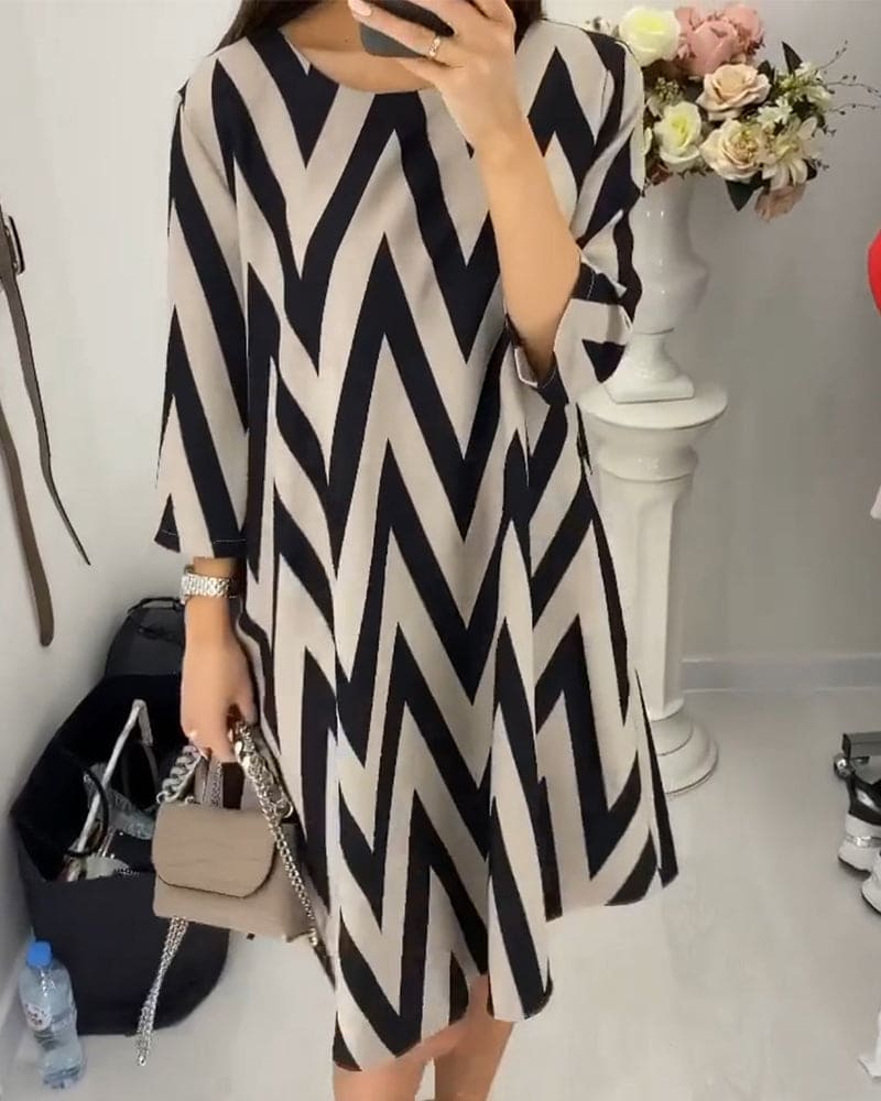 Amparo Effortless Printed Dress Premium Wardrobe Essential