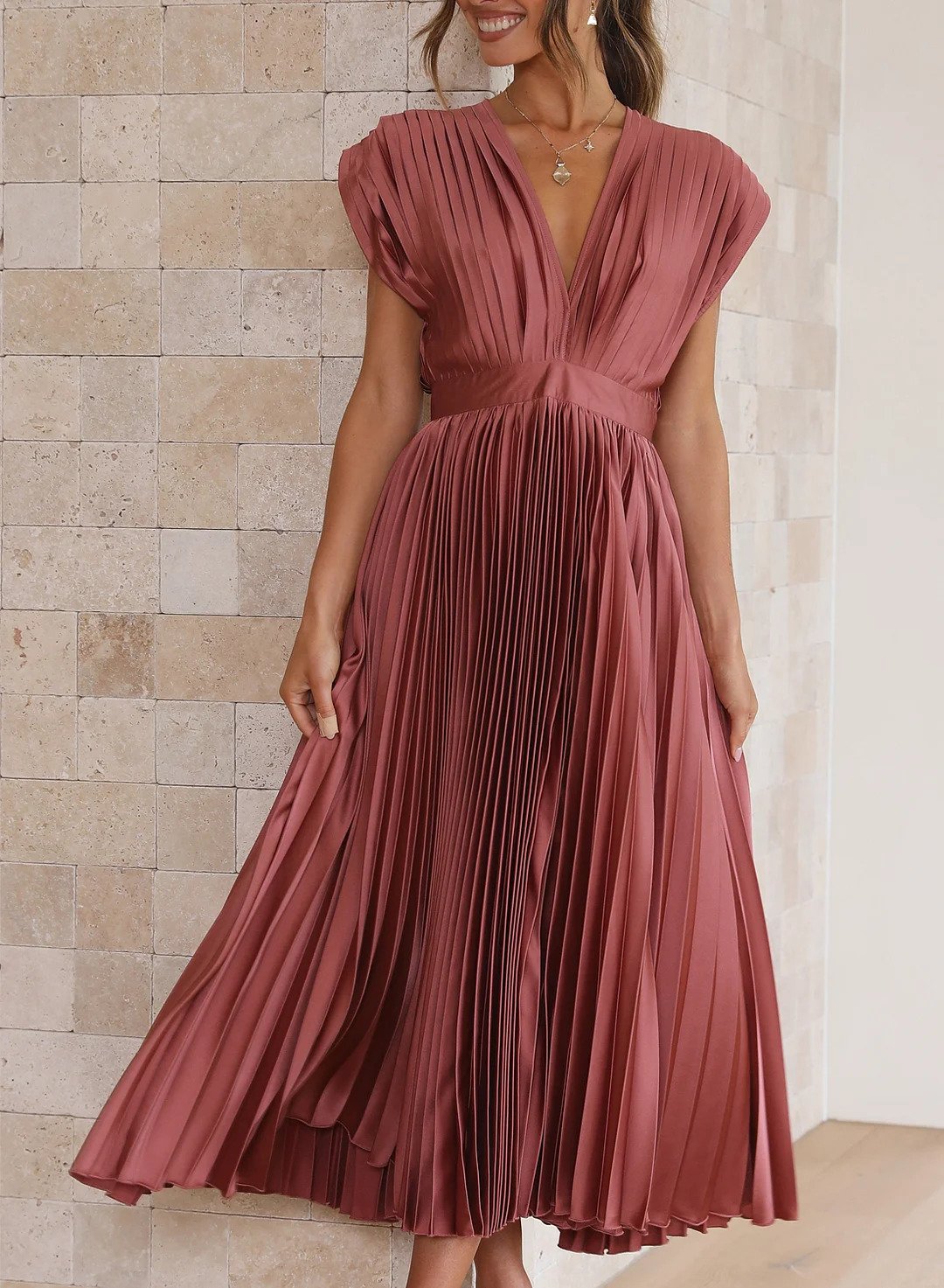 Nélida Chic Long Dress for Women Silhouette Collection