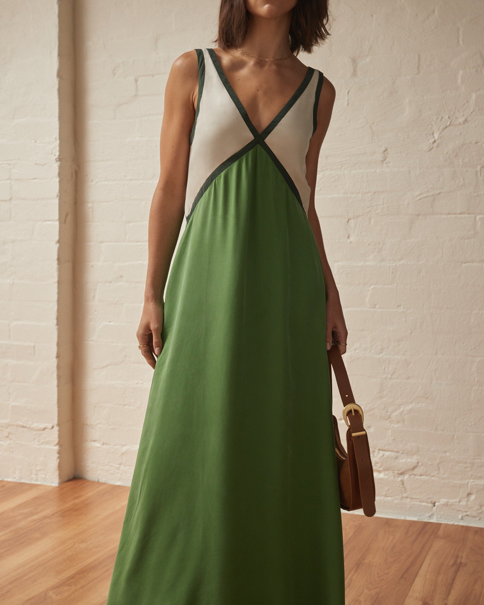 Maria Boutique Lightweight V Neck Maxi Dress Statement Occasion Edit