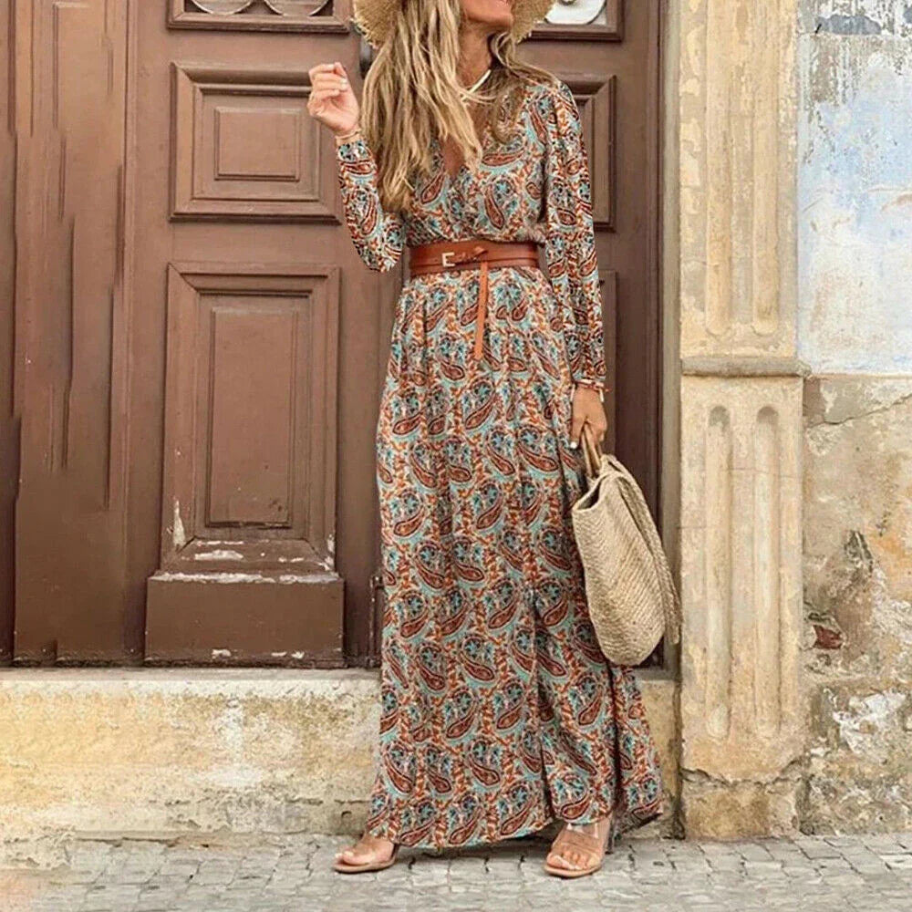 Laila Aesthetic Uncomplicated Dress Statement Occasion Edit